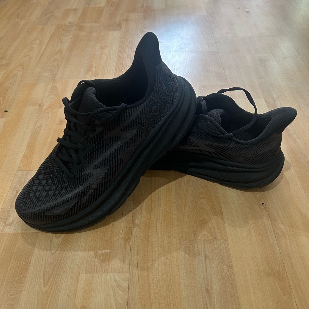 Hoka Clifton 9 Men's Running Shoes - Size 9 (Black)